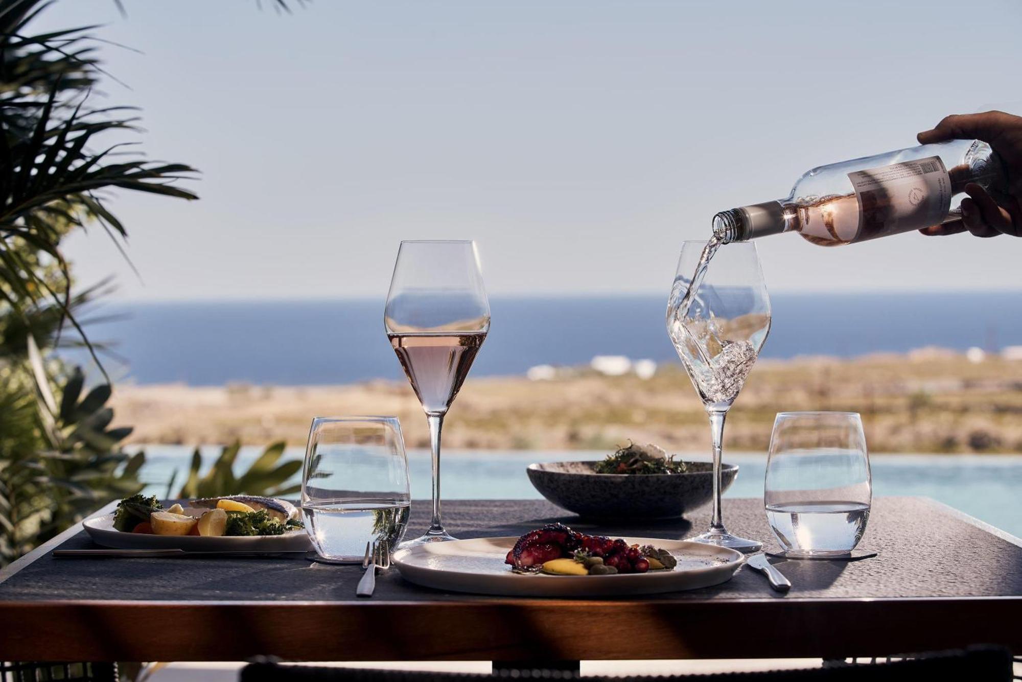 Magma Resort Santorini, In The Unbound Collection By Hyatt Vourvoúlos Extérieur photo